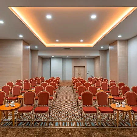 Ośrodek wypoczynkowy Royal Palace 5*